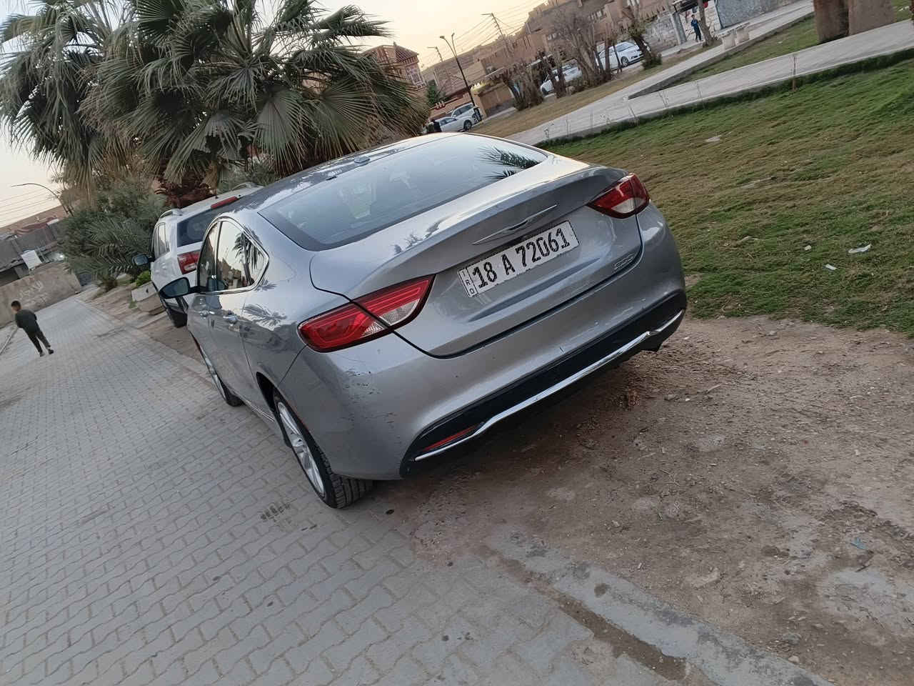 السلام عليكم سي ٢٠٠ بابل ٢٠١٥ سنويه ٢٠٣٢
السياره حادثه من امريكا جاملغ امي وجاملغ خلفي صبغ وهنا بدلت بيهه نفس اللون جدد 
السيارة جاهزه محرك حاويه صدر امامي خلفي مبدل تخم تاير منظومة تبريد مبدلة كامله
السعر ٨٩ قفل من الاخير وماتوقع اكو جاهزه بهالسعر
مكانها الاسكندرية
***********
