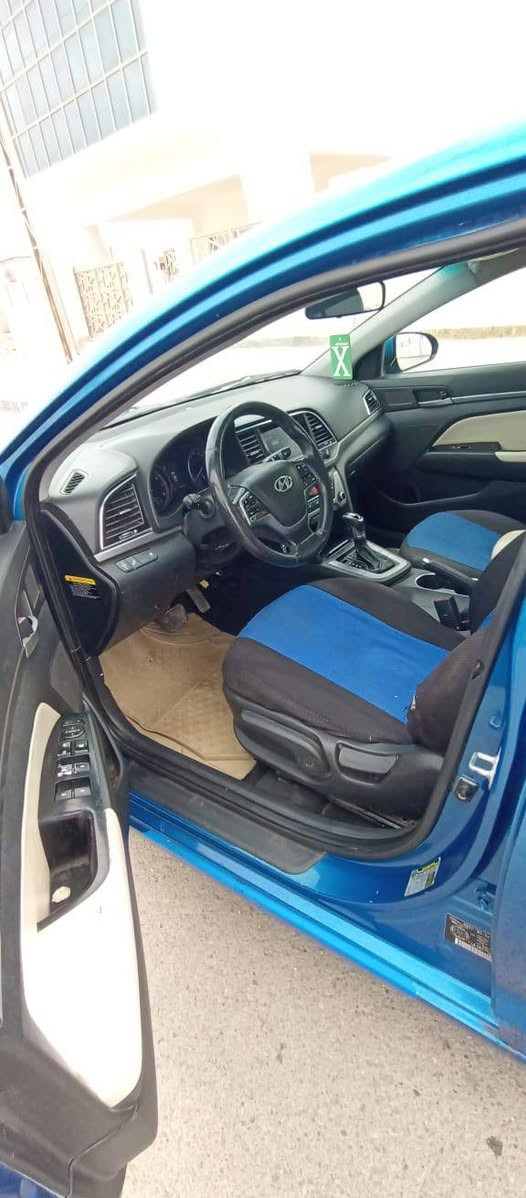 سلام عليكم النترا موديل 17 رقم أربيل الجديد بسمي السعر 107
مكان واسط العزيزيه 
بيه قطعتين صبغ فقط 
***********
