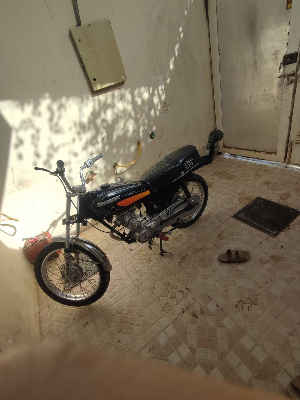 سلام عليكم اربعه كير كلك
 محرك تايكر موديل 20 
السعر 250 وبيها مجال 
***********
