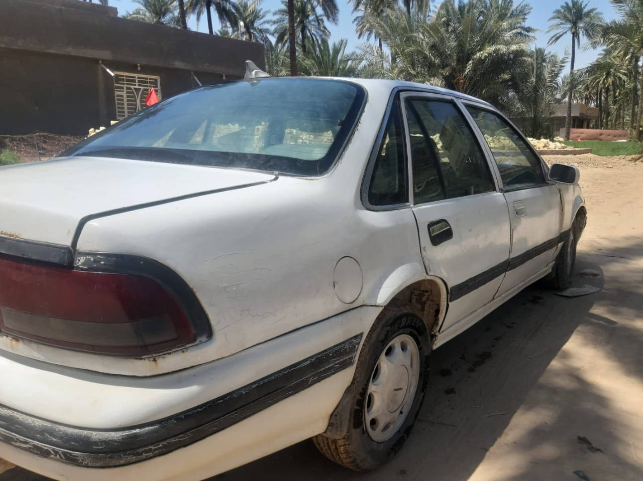 لسلام عليكم للبيع دايو برنس موديل 95 سياره ما عايزه شي المحرك بلادي كير اوتوماتيك تخم تاير حداديه تبريد ما بيها ضربه رقم السياره بابل بسمي سعر ٢١وبيها مجال ‭٠٧٨١ ٥٧٥ ٢٢٥٥‬ التلفون خابرني وخادم مكاني بلحله
