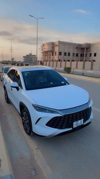 بي واي دي سونج L • هايبرد بنزين • مرقمة بغداد