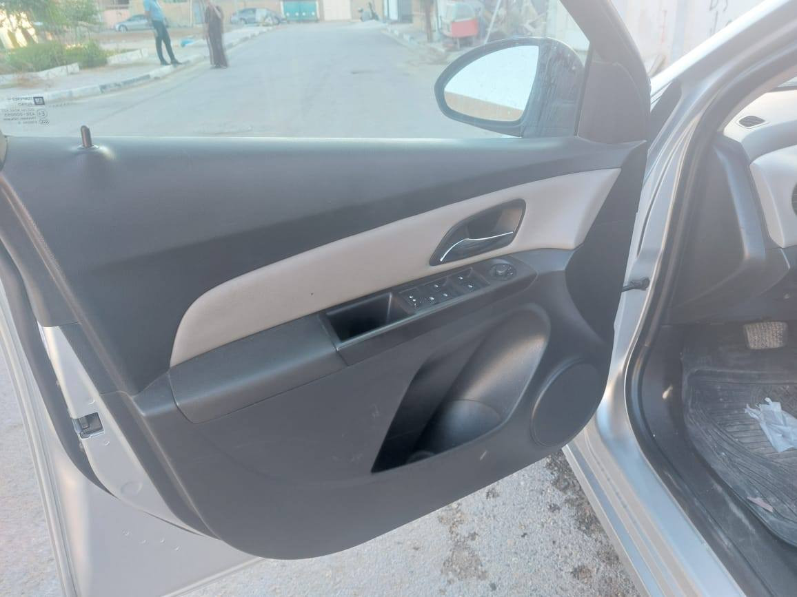 متوفره قسط او نقد
شوفرليت كروز بحالة جيده موديل ٢٠١٦  كفالة عامة عدا بارد صغير بالجاملغ الخلفي والسونار موجود كامله من كلشي دوشمه جلد شغل بلادي حدادية كية بالميه نظافة تراي وين متريد مكينه وكير وتبريد كفاله عامة
محرك ١٨٠٠ المرغوب
رقم اربيل 
اي استفسار 
اتصال      *********** 
واتس اب ***********
 
مع السونار عين التمور, كربلاء
