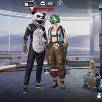 حساب ببجي للبيع الي يحتويه : الملابس من السيزن الثاني لحد هذا السيزن  ...