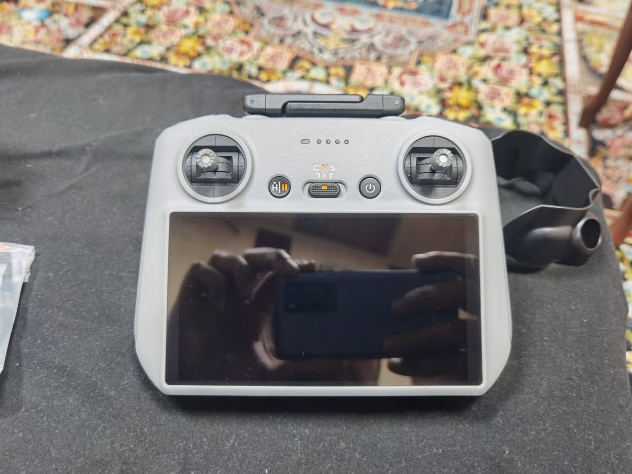 dji mini 4 pro combo
ميني ٤ برو كومبو نضافة ١٠٠ بل ١٠٠ 
٤ بطاريات معها ٣ بيلادي واحد بلص
معها حماية مراوع وحماية كيمبل
٣٢ مراوع بيلادي وياها 
ميموري سانديسك ٦٤ گێگابایت اصلي
جنطة مدرعة وعدسات الكاميرا ٨ نوع
مكان درون اربيل توصيل ماعندي 
سعر النهائي قفل 11ورقة مليون 700
***********
