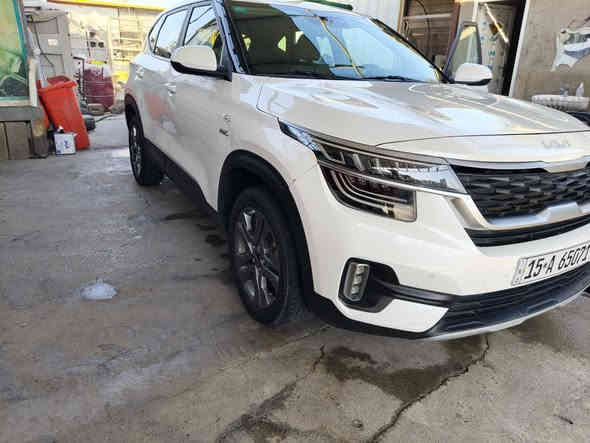 من رخصة الادمن المحترم 
سيارة كيا سيلتوز وارد امريكي بدون ضرر فقط الدعامية الامامية مبدلة نفس اللون موديل 2022 نص فول محرك 2000 سيارة جديدة حيل شرط متصرف عليها دينار 
مواصفات السيارة شاشة تاب تدعم الكار بلي 
تحكم ستيرن فور ويل تحديد مسار اوامر صوتية وبعد بيها هواي مواصفات 
رقم انبار حرة تحويل ثاني يوم 
سعره180 ورقة وبيها مجال قليل واذا اكو مراوس حسب القناعة  
مكلف بالنشر 
اذا انحب تعرف تفاصل السيارة اتصل ع صاحب السيارة على الرقم ‭0782 111 5185
