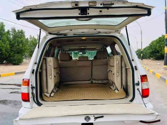 سيارة لاندكروز موديل 2006 مكينة 6 سلندر سيارة جاهزة تبريد ثلج 3 قطع تخم تايرات جديد. سنوية ورقم باسمي رقم دولي جديد مثنى بيع او مراوس حسب الرغبة السعر 190 ورقة  واي استفسار الاتصال على الرقم *********** وبية واتس آب
