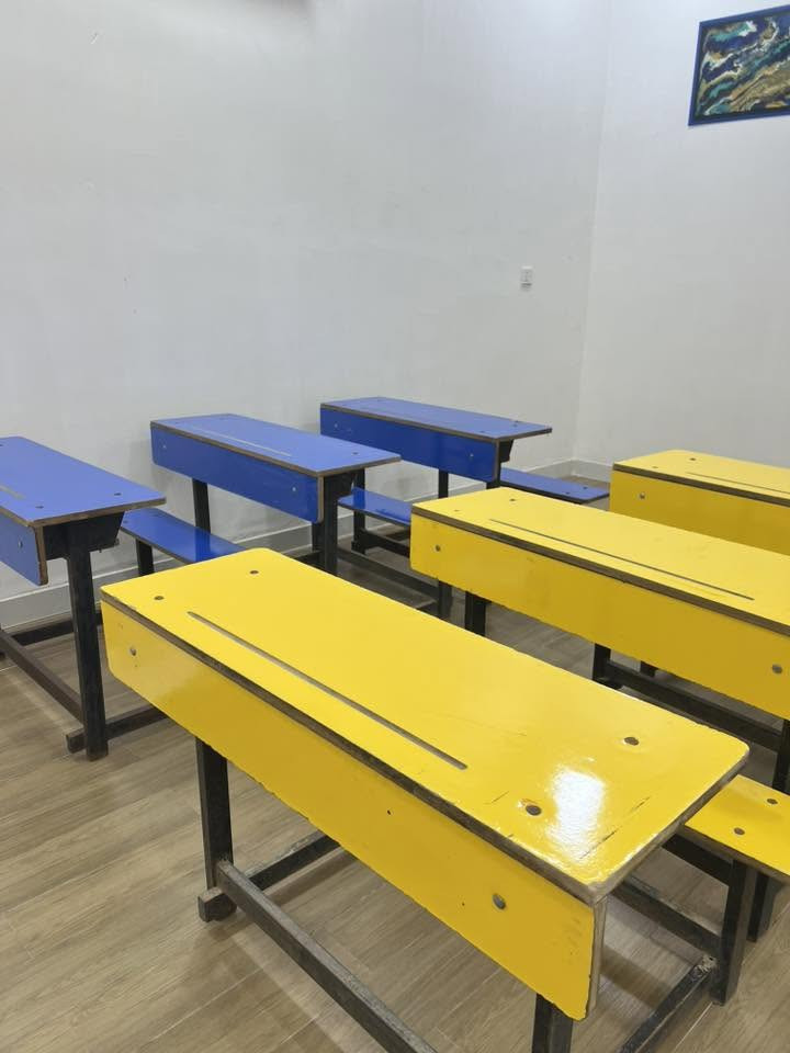 هنا تبدأ خطوات النجاح
📚 بيئة هادئة ومريحة لتعليم أطفالكم

🎉 نستقبل طلابنا الأعزاء الساعة الرابعة عصرا

📖 نرحب بطلاب دورات القراءة والكتابة
🌟 معاً نحو قراءة صحيحة وخط جميل وثقة أكبر بالنفس

للاستفسار واتس اب***********@
