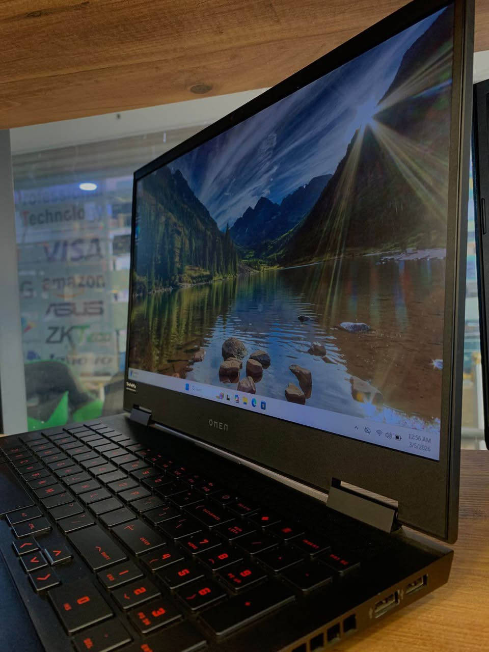 🔥 عرض مميز لعشاق الألعاب والأداء القوي 🔥  

💻 Model: HP OMEN  

⚙️ المعالج (CPU): Intel Core i7-10870H  
🧠 الرام (RAM): 16GB DDR4  
💾 التخزين (Storage): 512GB SSD NVMe  
🎮 كرت الشاشة (GPU): GTX 1650 Ti  
🎮 حجم كرت الشاشة: 4GB GDDR6  
⚡ استهلاك الطاقة: تقريباً 50-60W  
🖥 الشاشة: 144Hz – سلاسة عالية بالألعاب  

✨ مميزاته:  
✅ أداء قوي للألعاب والبرامج الثقيلة  
✅ شاشة 144Hz تعطي تجربة لعب ناعمة وسريعة  
✅ تخزين NVMe سريع للإقلاع وتشغيل البرامج  
✅ مناسب للألعاب، التصميم، والمونتاج  

💰 السعر: 537$ فقط  

🚚 متوفر توصيل لجميع المناطق  
📩 للحجز أو الاستفسار راسلنا خاص أربيل, العراق


**إذا كنت صاحب هذا الإعلان وتريد حذفه لأي سبب، رجاءا أرسل رسالة إلى الدعم الفني**