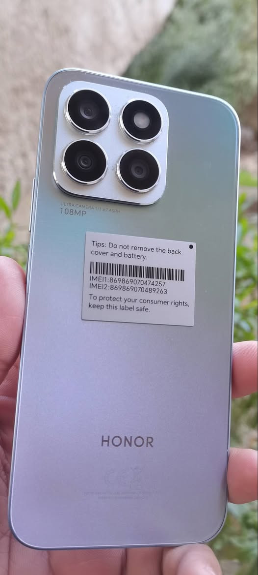 هونر X8b
ذاكرة 256
مكفول من العطل ولفتح وتصليح 
جهاز مستخدم كم يوم
السعر 185
موجود توصيل لجميع المحافظات 
مكاني بغداد الشعب او اعظمية
***********

