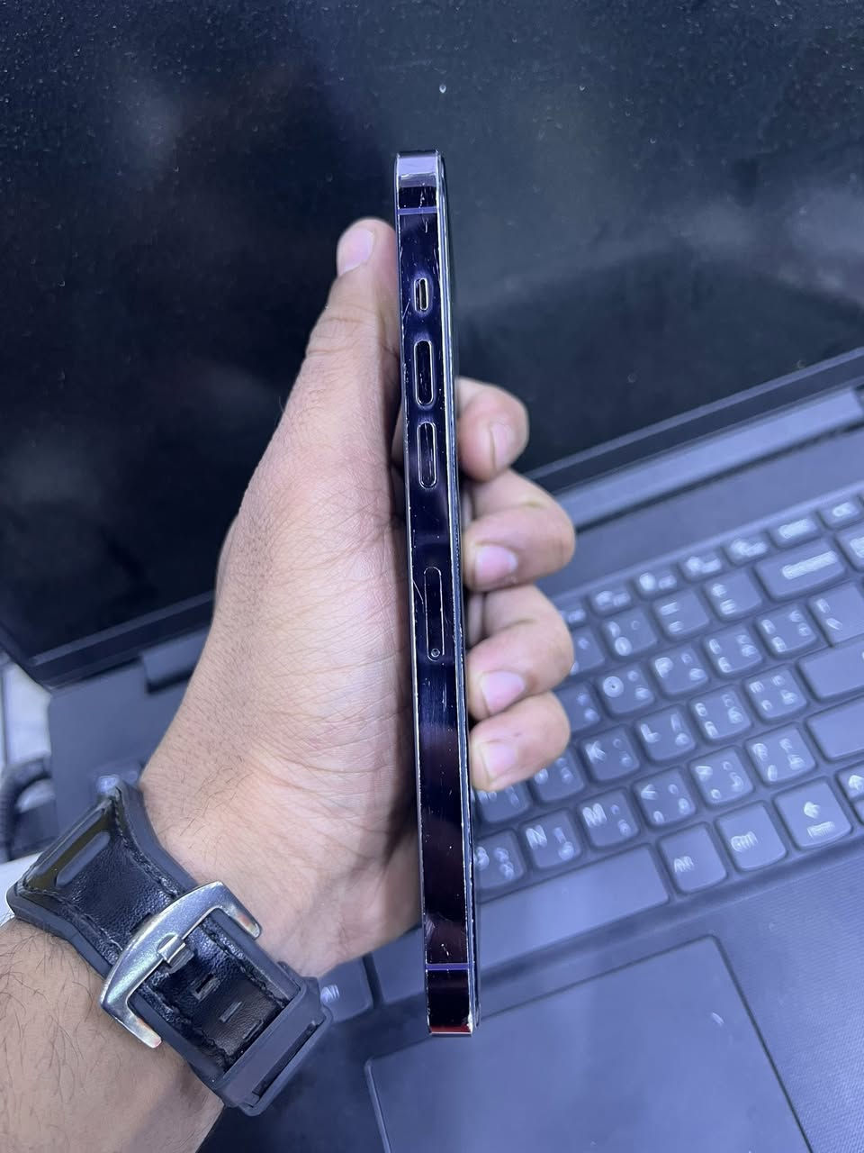 14برو ماكس فقط مبدل بطاريه شاشه اصليه مامبدله بي شخوط بسيطه بل كلاس ونظيف مال جناي السعر525 بي مجال بسيط 
للاستفسار ***********
