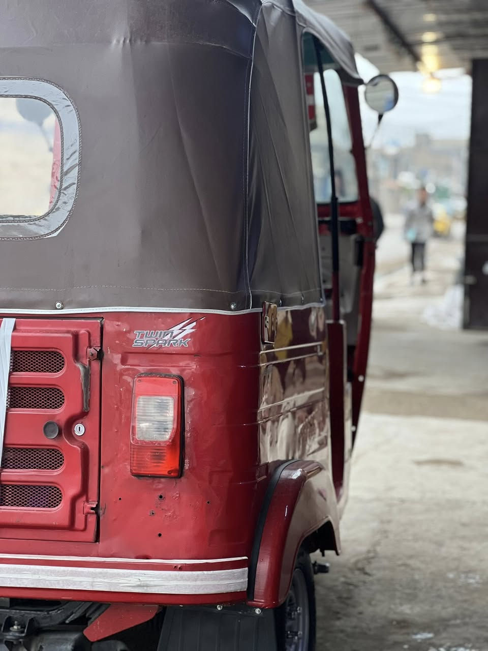 سلام عليكم تكتك مديل ١٩ رقم وسنويه عربي تكتك خير من الله مال شارع وكينتهه خير من الله سعرها 6و400وبيها مجال حك جيه مكلف بنشر ***********
