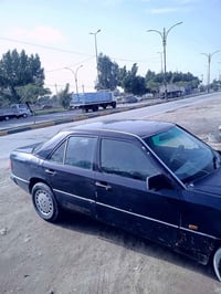 مرسيدس • ١٩٨٨ • محرّك ٢٥٠٠