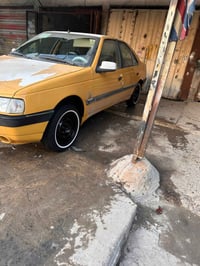 بيجو لميس  ٢٠١٥  للبيع        سعرها ٣٨ وبيها مجال  بيها هلال مال صفحه ...