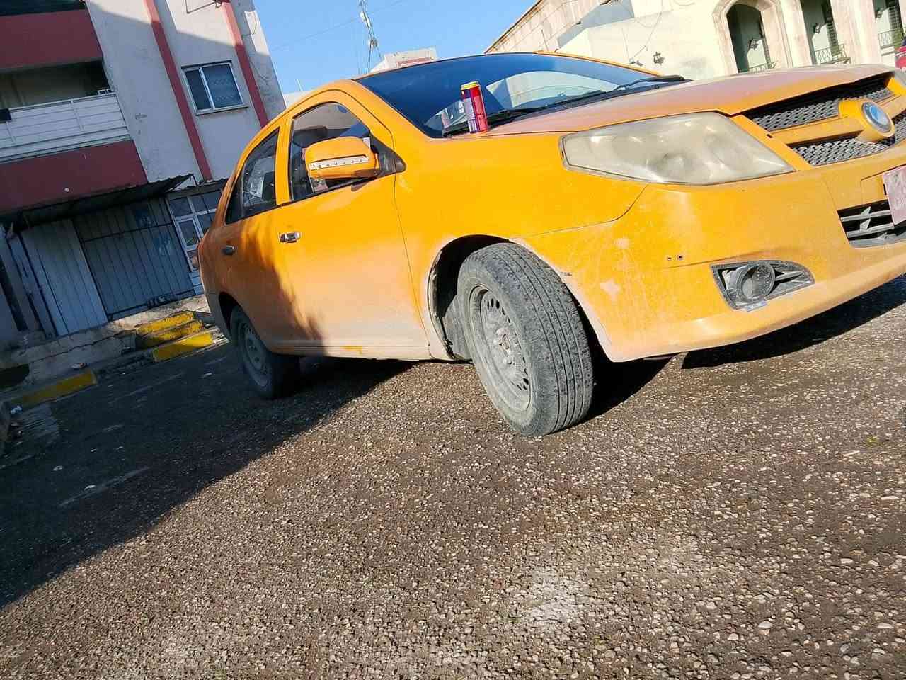 السلام عليكم متوفر ام كي تكسي موديل 2013 رقمها  قديم شرط الوكاله والشرعي ابيع قصط مع الضمان اذا مقدمه زينه السياره جاهزه وحلوه بيها طخه بداير جاملغ الورى طخم محرك دبلات كلو جديد مطلوبه هيئه مال سنه عالشاري وعليها غرامه 200 الف تنزل من سعرها السعر45
للتواصل *********** بي وتساب
