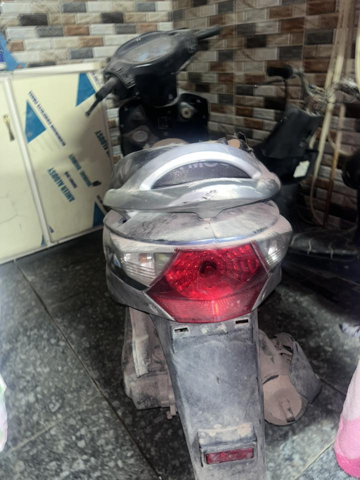 سلام عليكم دراجه كامكو V2 بيه كامرات اماميه دراجه شغاله بس رادله فيتبم ونوزل دراجه كله غراضه اصليه مابيه شي تجاري سعره 350 وبيه مجال مكاني بغداد كاظمية رقمي***********
