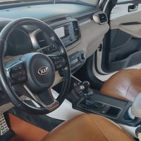 سورنتو  موديل 2018  سياره جديده   ماشيه 79 حقيقي فول ما عدا الفتحه هذا...