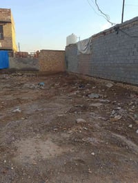 قطعة أرض • ١٠٠م • شارع حسن باتول