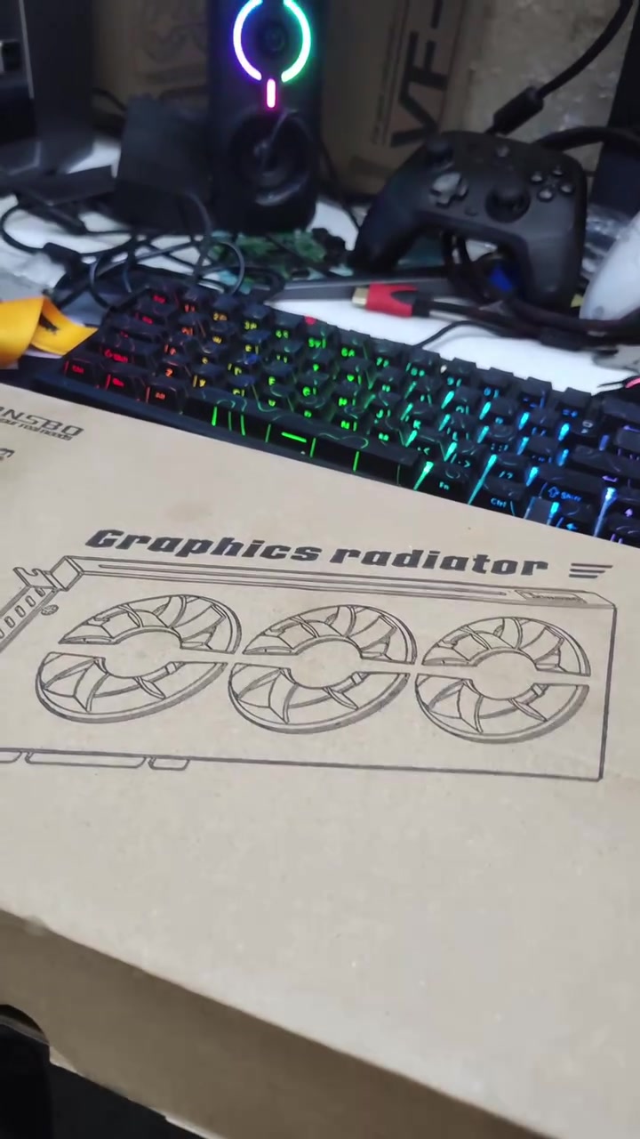 سلامعليكم 
متوفر Jonsbo Graphics Radiator

سويتالكم عرض على 5 قطع فقط ب15 الف فقط

طبعا نستمر تطبيل لهل منتج بسبب فوائده لهواي

غرفتك حارة كيسك مبيه فانات حرارة كارتك تدك 80-75 طبعا لحرارة تأثر ع عمر كارتك وعلى ادأه كذالك


**إذا كنت صاحب هذا الإعلان وتريد حذفه لأي سبب، رجاءا أرسل رسالة إلى الدعم الفني**