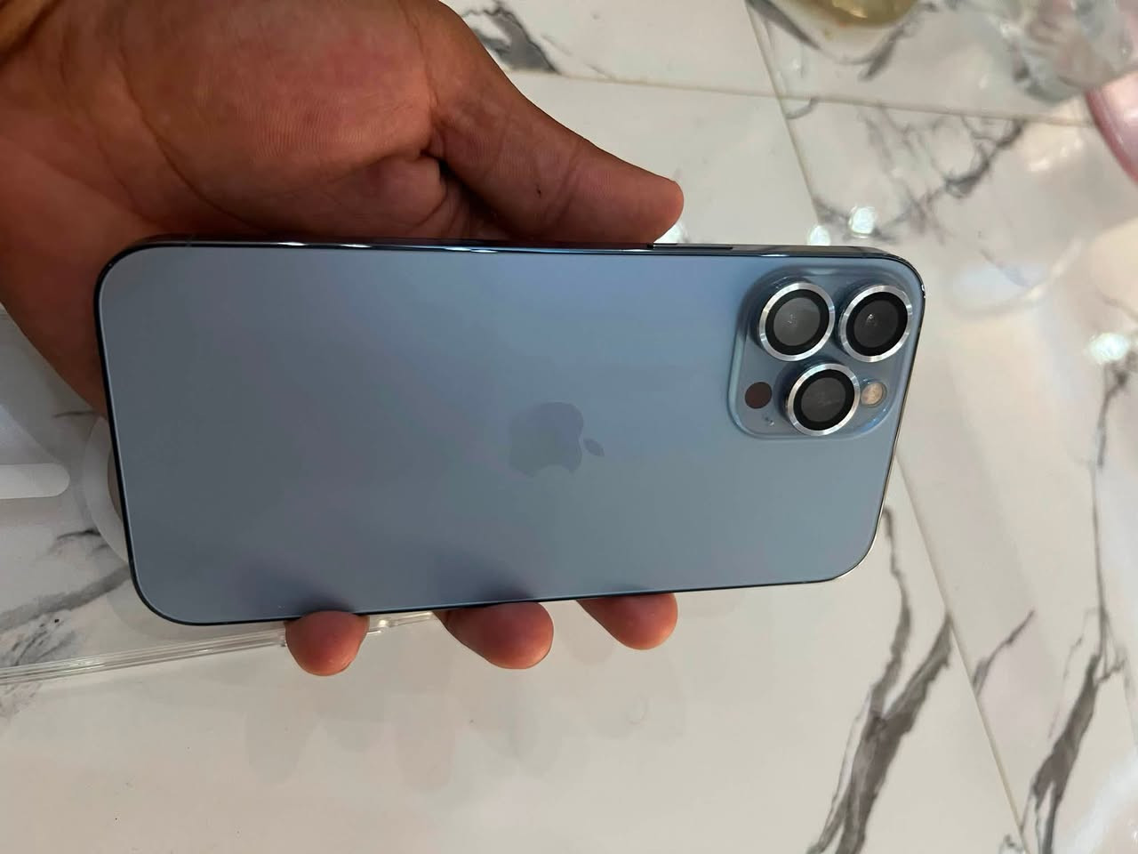 للبيع ١٣بروه ماكس 
بطاريه ٨٨بلاد 💯
ذاكره ٢٥٦💯
ما مفتوح 
أمريكي 
نضافه ٩٦
ب ٧٠٠وبيه مجال 
كربلاء ***********
