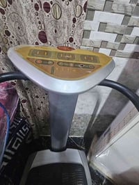 جهاز رياضة • جهاز رجاج • جهاز كهربائي • معدات رياضية • لياقة بدنية • ج...