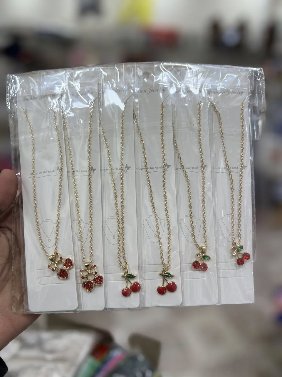 توفرت اكسسوارات متنوعة ✨نسائي ✨
بغديدا /مقابيل مول فاملي سنتر 📍 ماثيوس عادل📍


**إذا كنت صاحب هذا الإعلان وتريد حذفه لأي سبب، رجاءا أرسل رسالة إلى الدعم الفني**