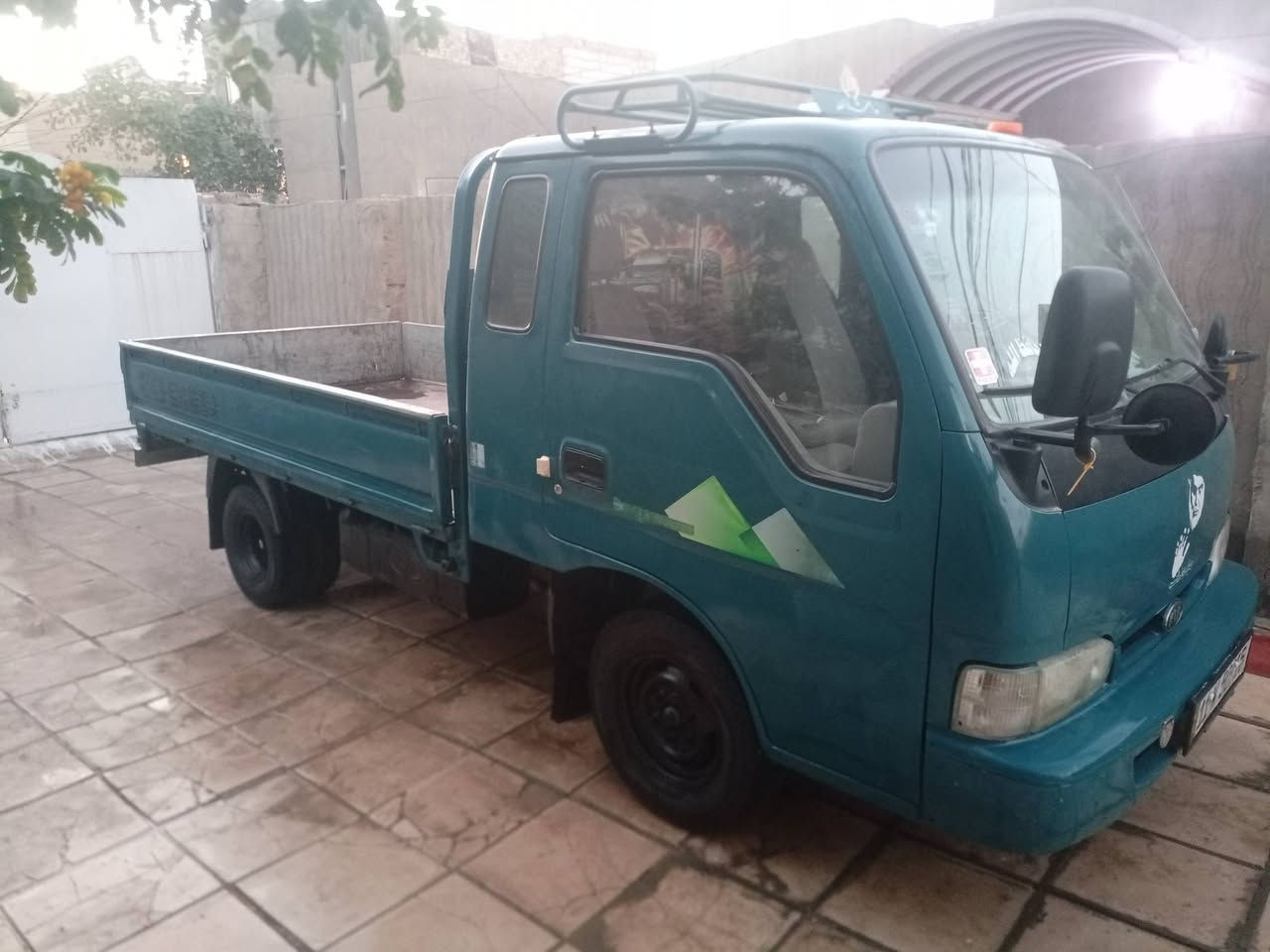 سيارة كيا حمل لبيع موديل99 مكينةوكيرواكسنت وشاصي مكفولات ***********
