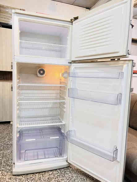 ثلاجة بيكو تركي اصلي حجم 28 قدم شرط التجميد العنوان الدورة *********** اكو توصيل
