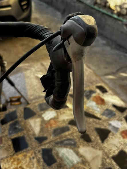 ٧٠٠ للبيع 
مكاني بغداد 
بايسكل جداً نضيف 
مسافات طويله و لا تحس بي وخفيف
***********
