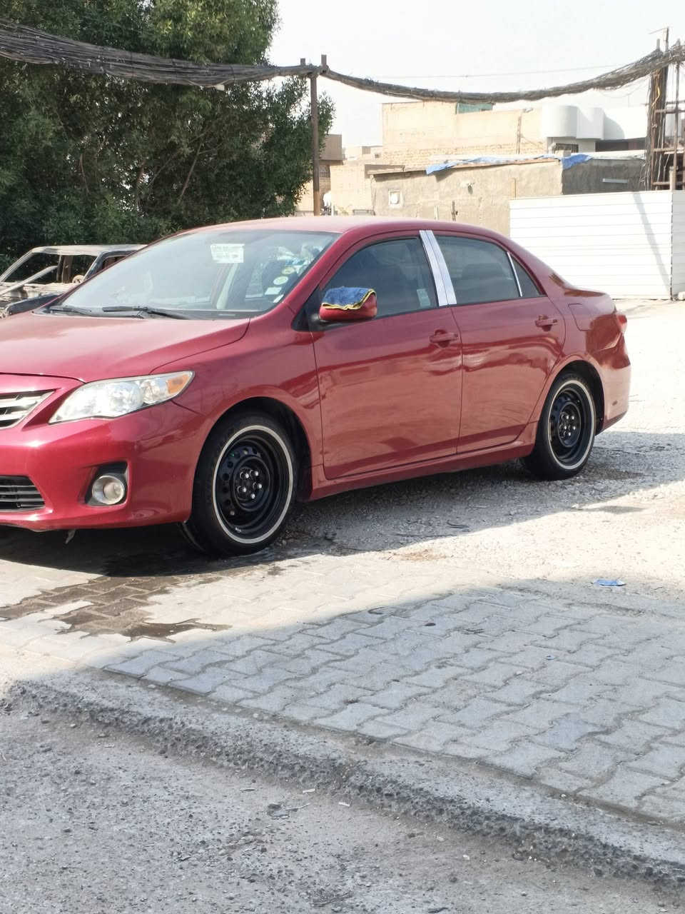 السلام كورلا 2009 محدثه 13 للبيع مصبوغه عام اثر جراد ضربتها جاملغ خلفي فقط السيارة مكانها نجف 
السعر 103 وبيها مجال
للاستفسار 
*********** واتساب
***********
