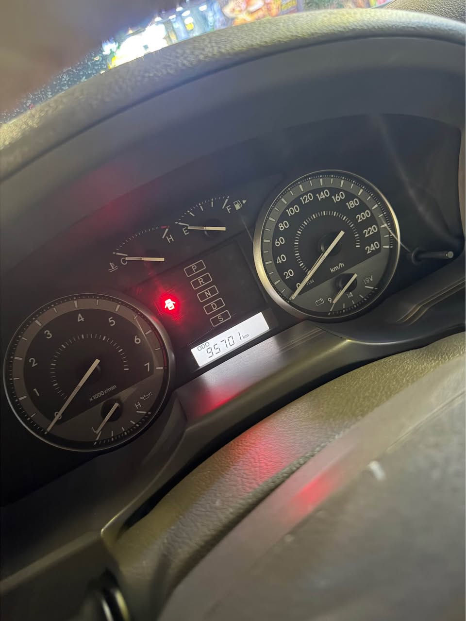 لاند كروزو موديل ٢٠١٦ ماشه ٩٥؟ الف كفاله عام السليمانية, العراق


**إذا كنت صاحب هذا الإعلان وتريد حذفه لأي سبب، رجاءا أرسل رسالة إلى الدعم الفني**