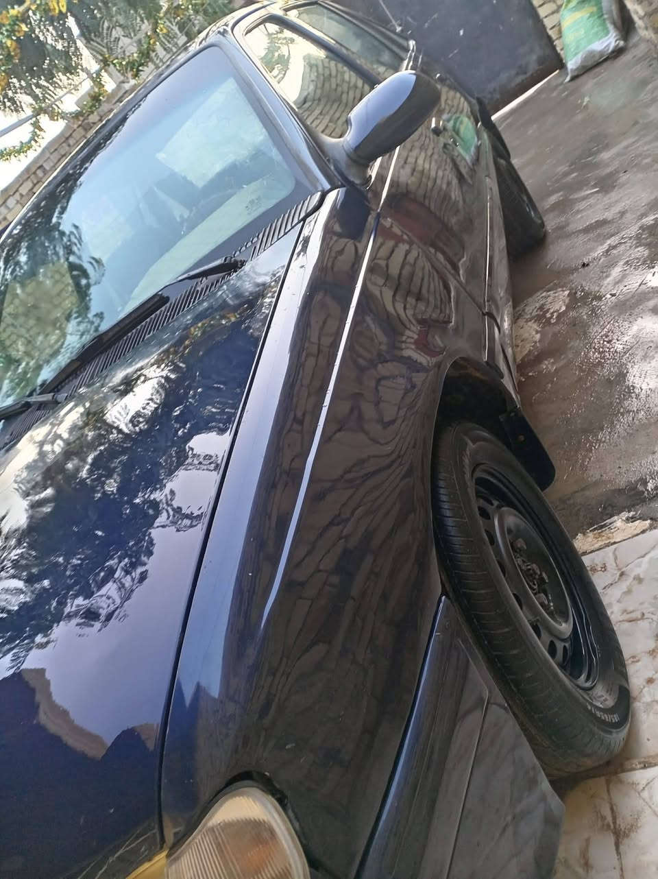 السلام عليكم سياره للبيع دايو سلو مديل 94 رقم انبار مشروع وطني سنويه تنتهي 27 راعيه بواسط تحويل ثاني يوم سياره حلوه مكان السياره كوت مركز المدينه رقم الهاتف ***********
