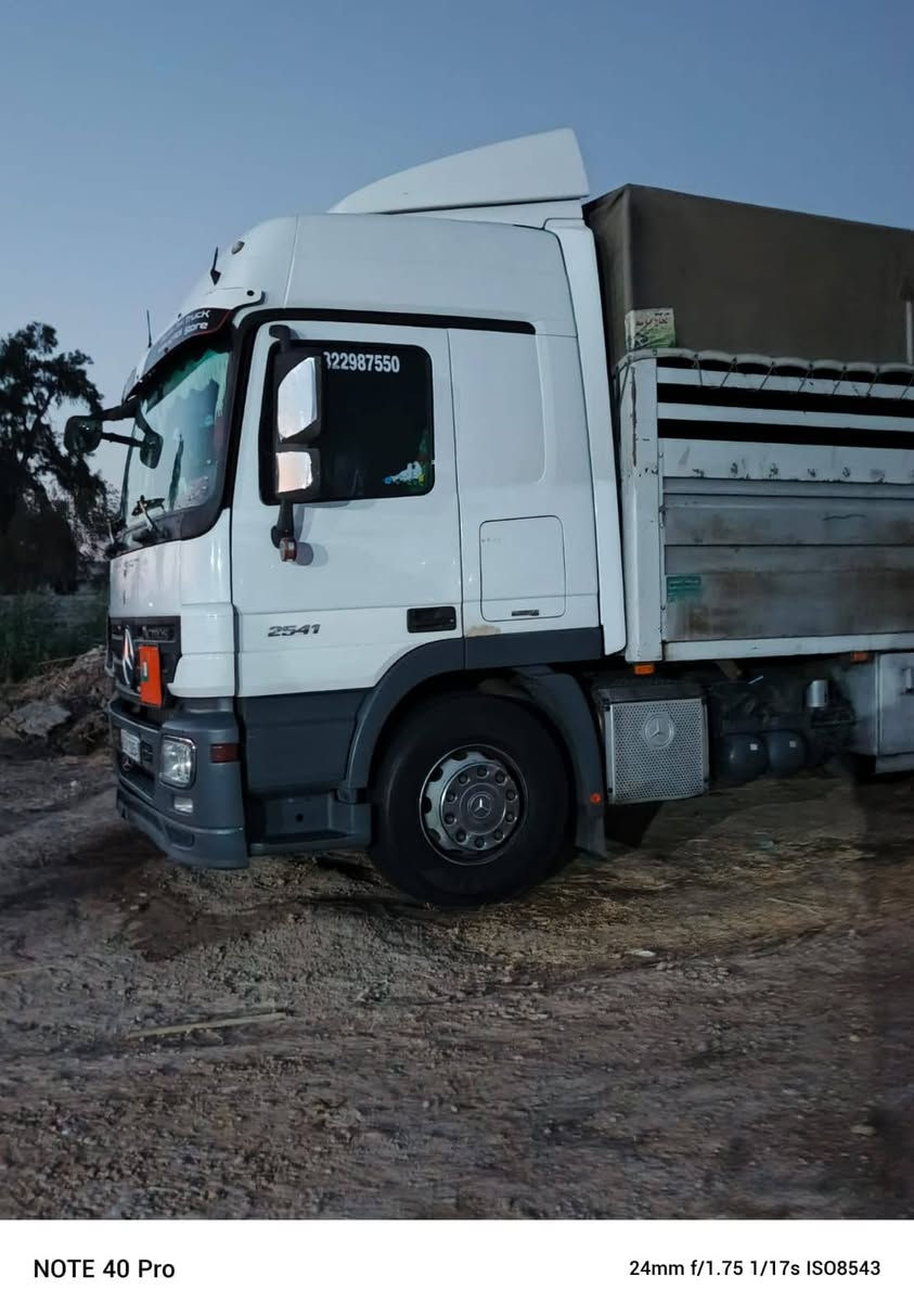 اكتروز للبيع2008 فول مواصفات عدى كامره اوحساس رتايدر ٥ طكات دبل مناميه محرك كير اكسل اوتو 12 نمره تخم تاير  ***********
