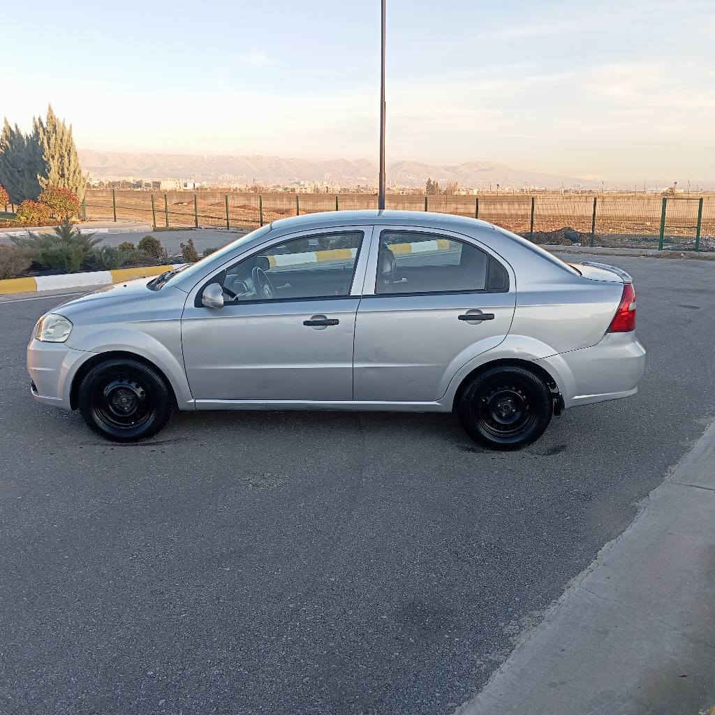 اڤیۆ مۆدیل 2009 گێڕ عادی مەکینە گەورە سلڤەر بێ کاڵبونەوە گێڕو مەکینەو تەبریت تەقەو رەقە بەشەرت سەنەوی رەقەمی تازەیە ٤بارچەی بۆیاخە بی دەعم بی ناوگرتن سعر 58 گلاو کەمێک معامەلە لەسلێمانی زم *********** لەسلێمانی ڤایبەر لەسەرە السليمانية, العراق
