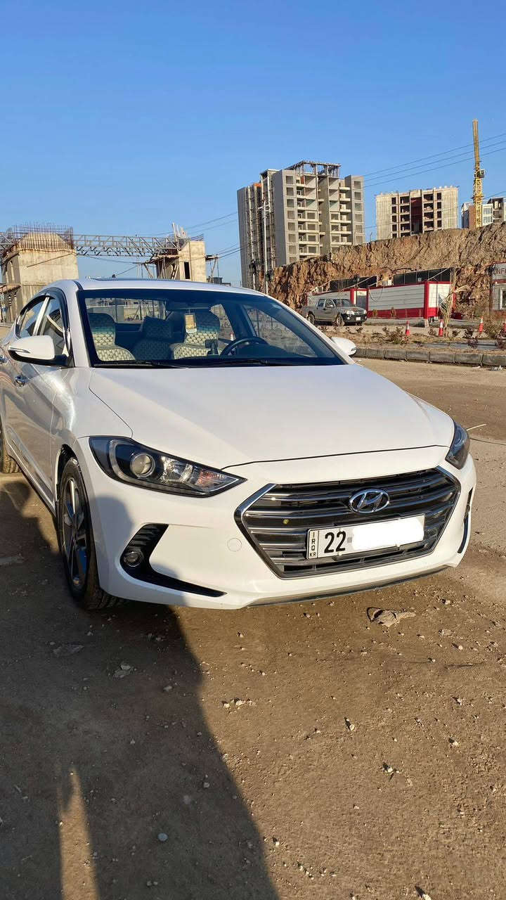 السلام عليكم
 النترا ٢٠١٨ خليجي GLSللبيع بدون ضرر ( كلين) ماشيه ٩٩ الف كم جديده بمعنى الكلمه فول ماعدا البصمه          السعر ١٦٩$وبيها مجال قليل ***********
