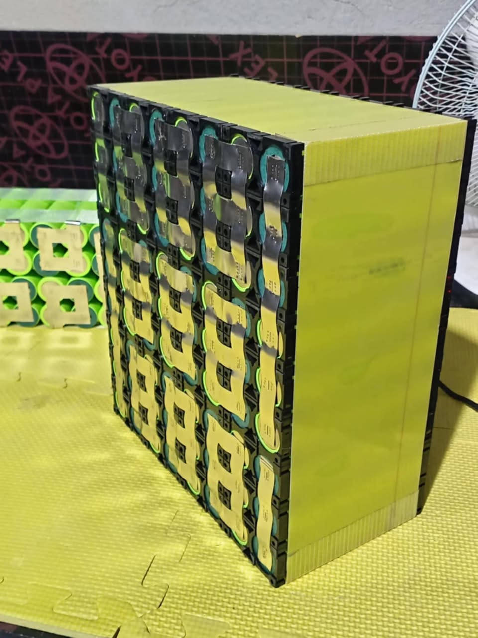 بطارية ليثيوم فوسفات الحديد V76 45A 24S bms 100a
مستخدم شهر ونص بعدة بحالة الوكالة ودائ يخبل وكلشي كدامكم الشغل
سويتة يم السيد محمد الياسري كلفتني 750 الف
للبيع وضمان سنة انطيك بي وسمارت تحكم تلفون 
سعر 680 الف نهائي شرط الشغل يخبل وتترحملي عليه 
***********
