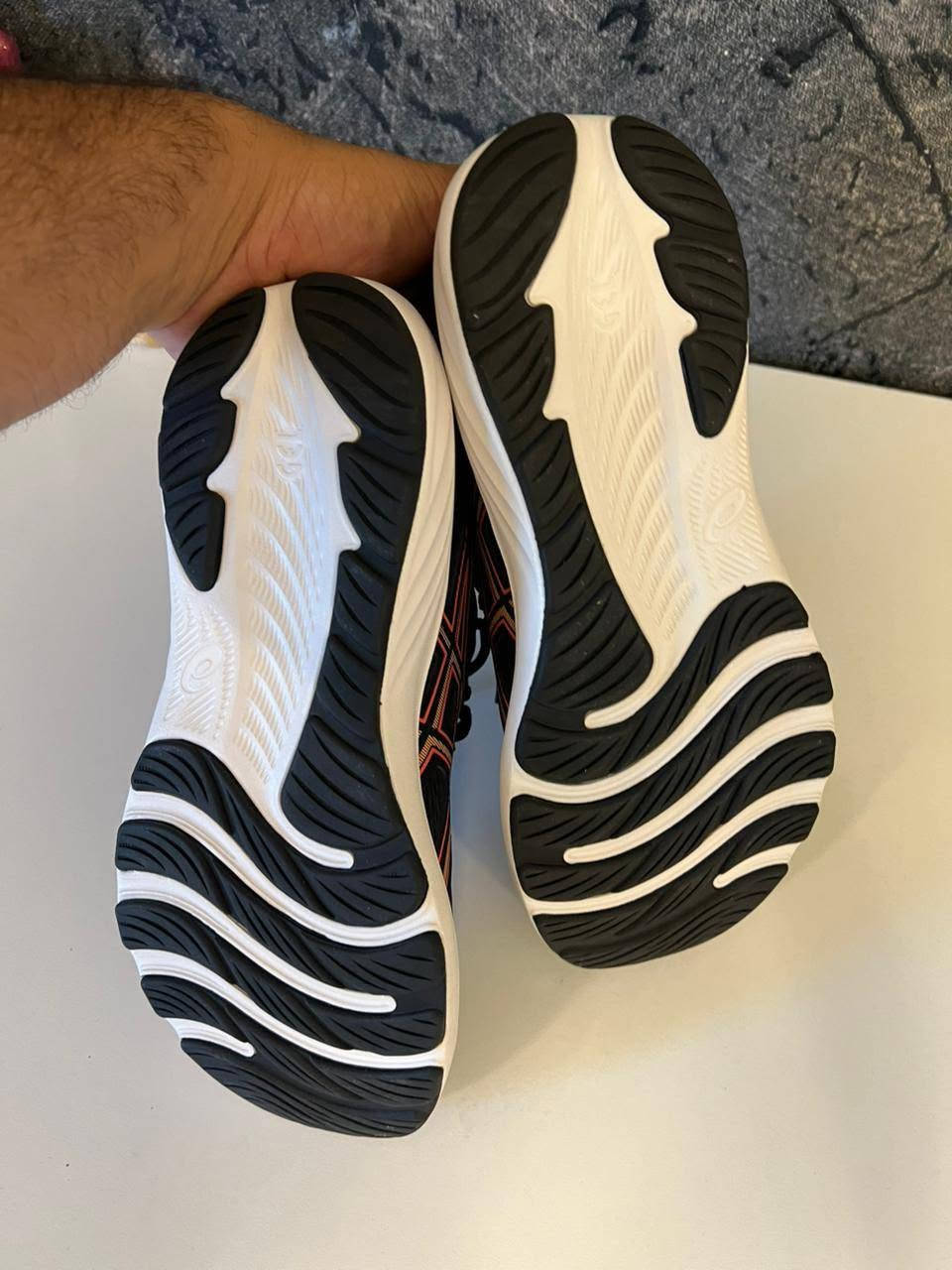 👟 Brand New ASICS Shoes for Sale 👟 perfect for walking, running, and everyday wear.
✅ 100% Brand New
✅ Original Quality
✅ Comfortable & Stylish Design
✅ Perfect for Daily Use. أربيل, العراق


**إذا كنت صاحب هذا الإعلان وتريد حذفه لأي سبب، رجاءا أرسل رسالة إلى الدعم الفني**