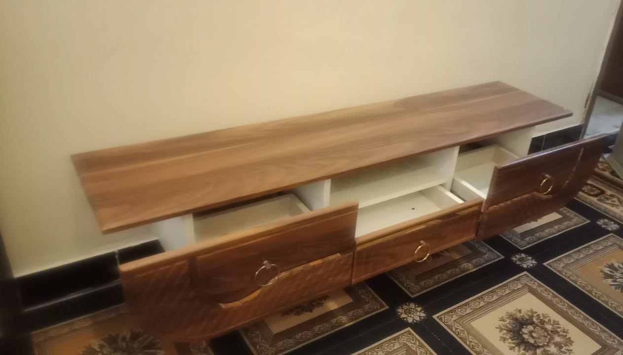 السلام عليكم... للبيع ميز تلفزيون جديد اللون صاجي السعر ٥٠ وبي مجال للجاد بالشراء يتواصل خاص


**إذا كنت صاحب هذا الإعلان وتريد حذفه لأي سبب، رجاءا أرسل رسالة إلى الدعم الفني**