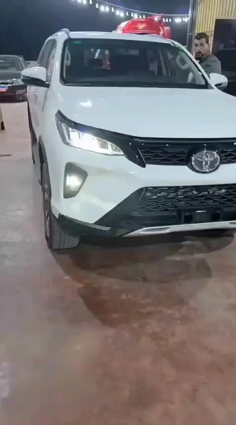 TOYOTA FORTUNER 2026
______________________ 

SPORT
4000cc
موزع معتمد
لون ابيض
استلام فوري
معاينه الجيزة


**إذا كنت صاحب هذا الإعلان وتريد حذفه لأي سبب، رجاءا أرسل رسالة إلى الدعم الفني**