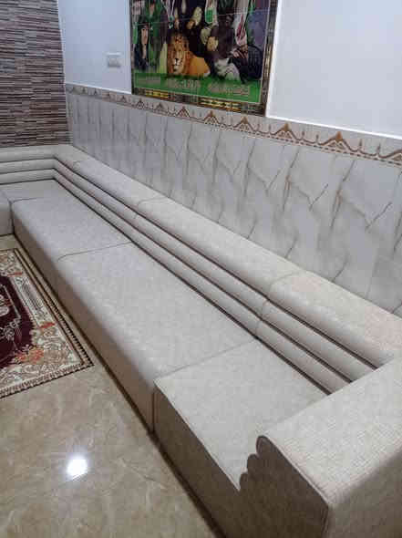 ديوان كويتي النظافه 100/100السعر 500 المكان حيانيه شارع الطاك ***********
