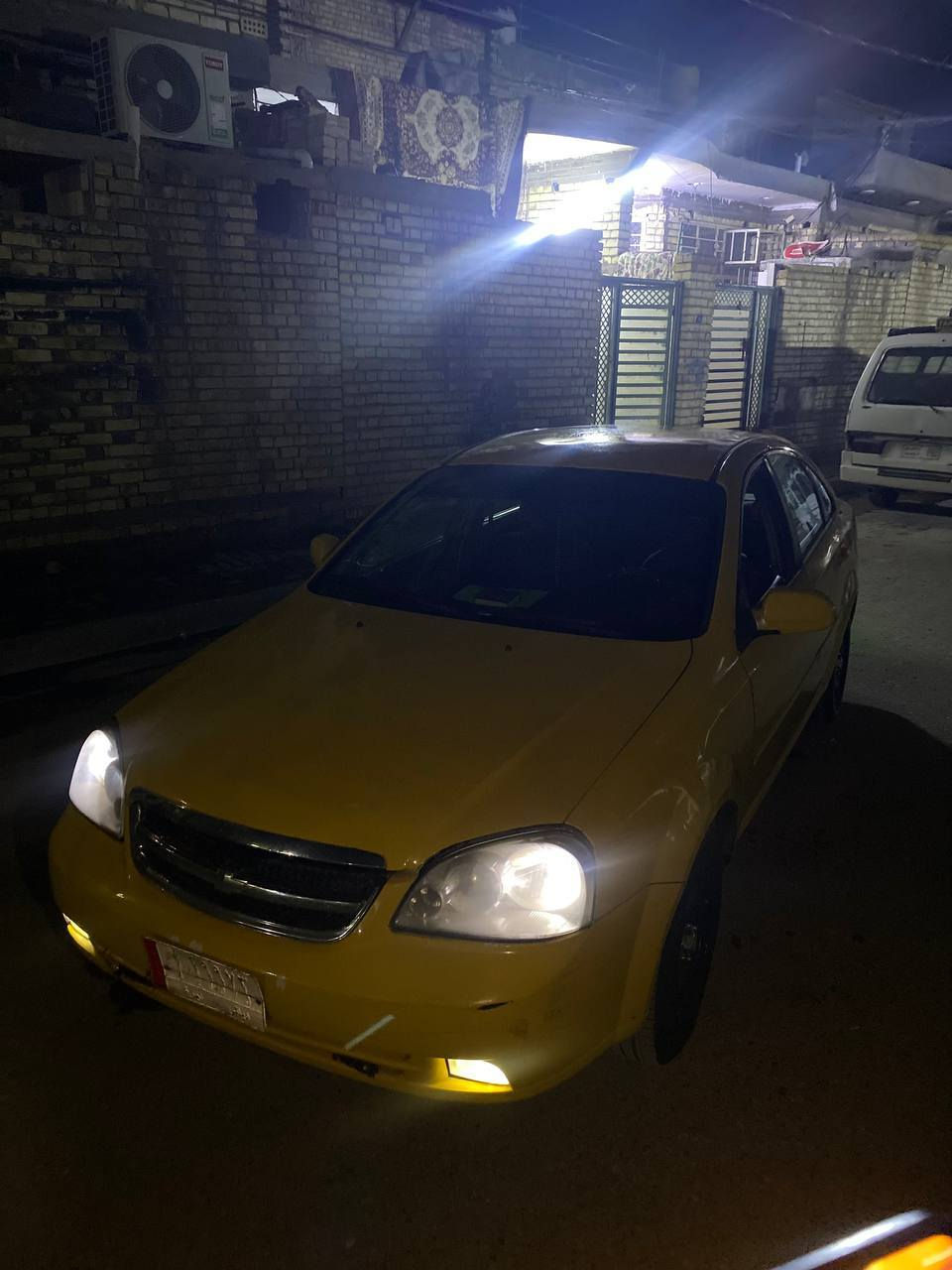 سلام عليكم 
اوبترا. موديل 2010للبيع 
حادثها فقط جاملغ مبدل بيها رشات صبغ 
كير مكينه خير من الله لا تنقيص ولا تبخير 
شاشه كامر يستم سماعات  دوشمه كشنات لايلون اناره داخليه رقمها ديالى تحويل ثاني يوم
العنوان بغداد حي اور 
السعر 63
واتساب ***********
