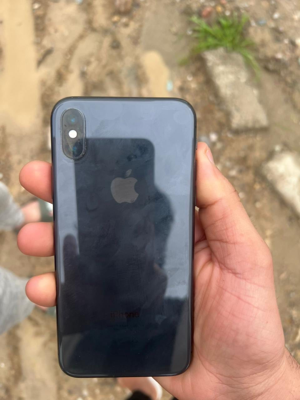 ايفون اكس عادي ذاكره ٦٤جهاز نضيف حيل للبيع اومراوس ٠٧٧٦ ٨٩٧ ٠٣٣٢
