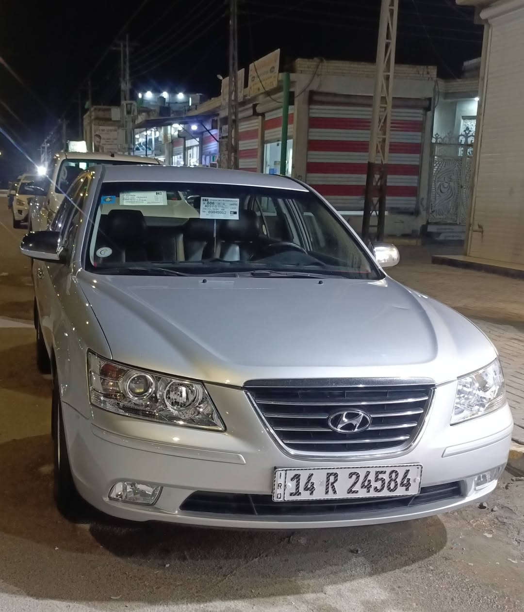 السلام عليكم
سوناتا كوري موديل 2012 بصره
مكفول من الضربة وتبديل 
مكينه گير حداديه طخم تاير
السياره بأسمي 
السعر 125 ورقه 
التواصل ***********
