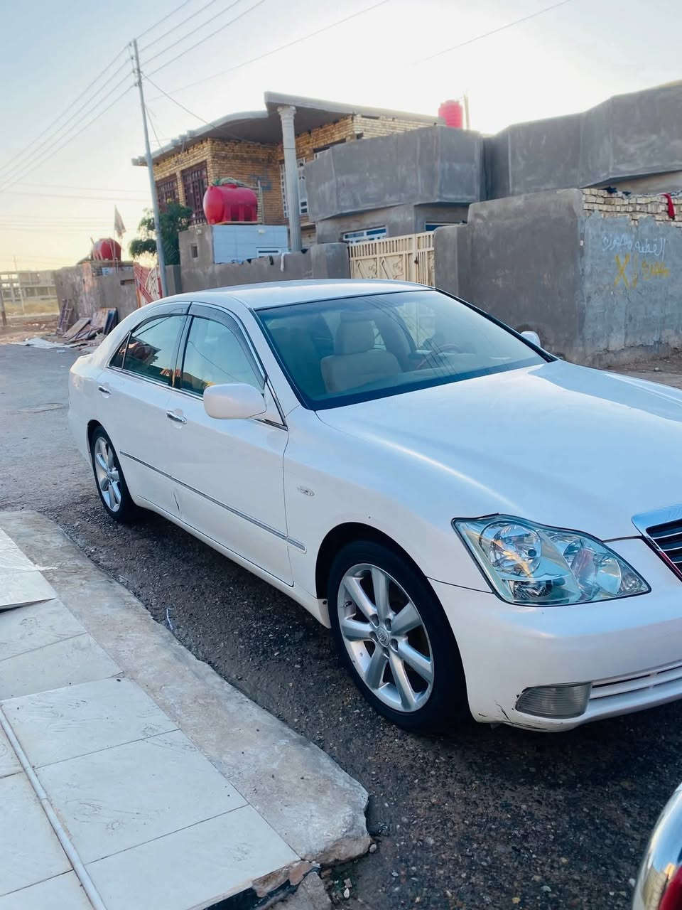 شاهينه أدوات دخول جديد  مكصوصه جنطه السياره جديده...  دواخل عسلي كشنات كهربائي ستيرن كهربائي كامره  شاصي 82..المحرك المرغوب متوئمه وكامله رقم انكليزي وسنويه  مطابق ع رقم الشاصي.. كير محرك مكفولات حداديه كهربائيات... جاهزه مال جناي...خمس بصمات  السعر 37 وبيه مجال..مكان السياره ميسان شراي يتصل***********
