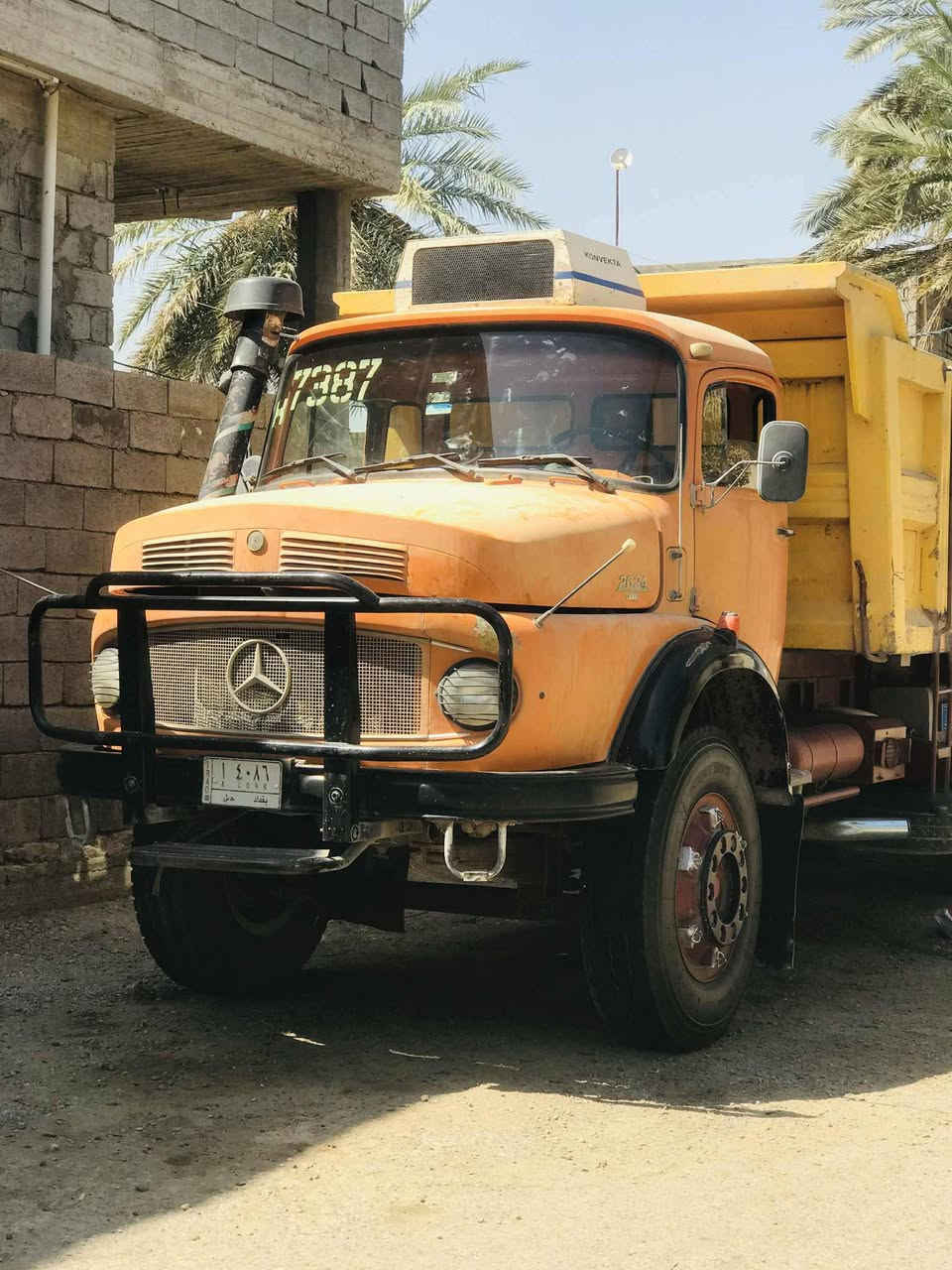 السلام عليكم قجم عدد2للبيع وحده مديل82وحده مديل 80بسمي الاتصال /***********
