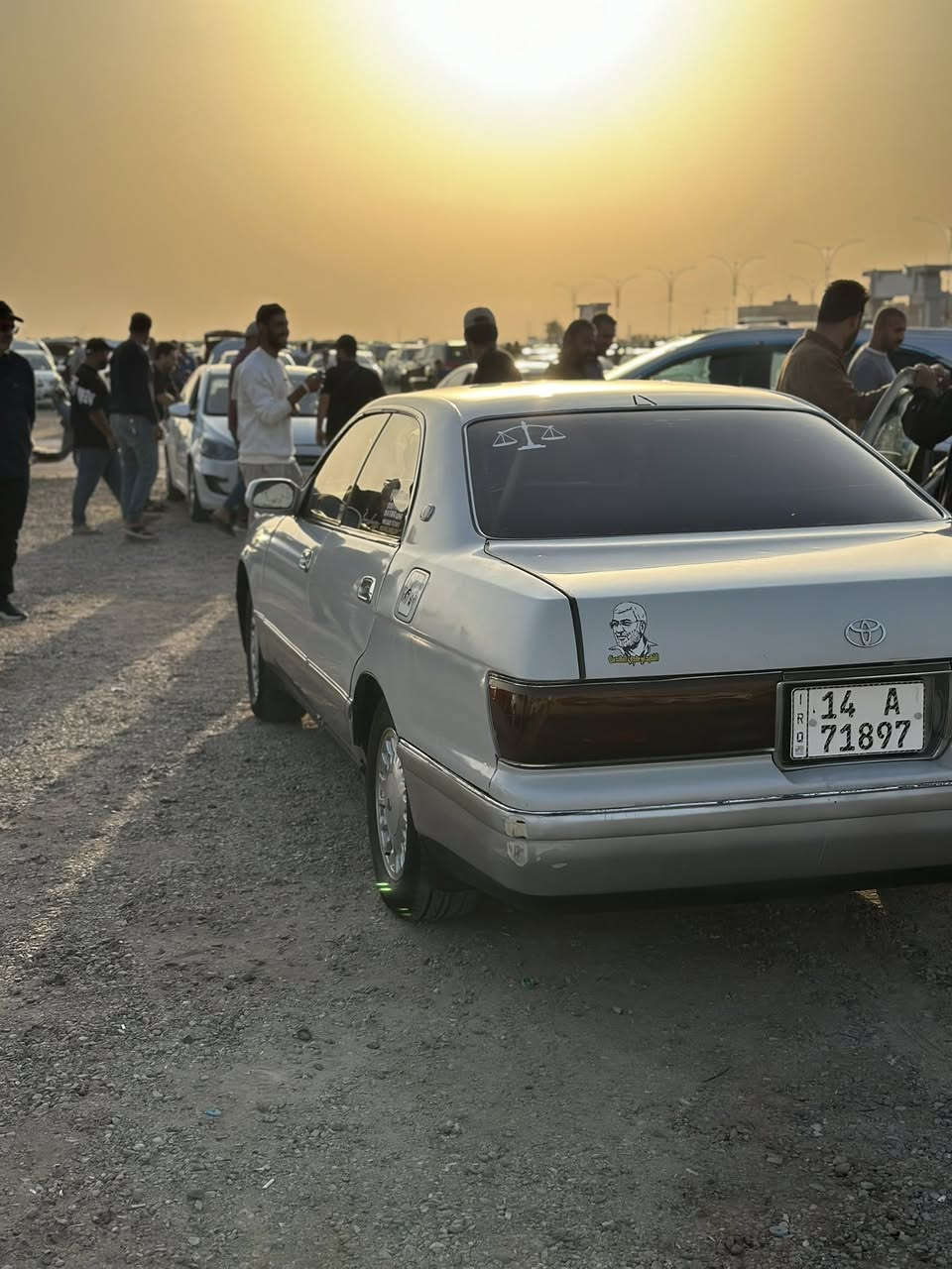 السلام عليكم
بطة فصل مديل 1995 بأسمي تحويل ثاني يوم 
مكفولة ضربه وتبديل ونقل 
محرك وكير 2.5 ديلكو جديد 
منضومة تبريد جديدة 
تخم تاير وادامة كامله 
سعرها 65 وبيها مجال بسيط 
العنوان / البصرة / شط العرب 
***********
