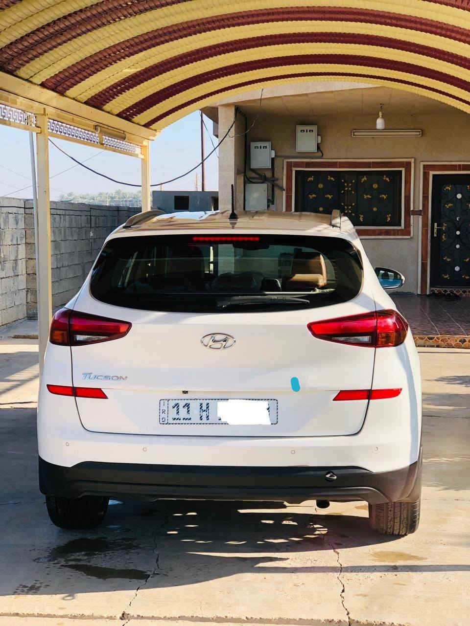 السلام عليكم
توسان ٢٠١٩ خليجي مكفوله بيهه ملاحضتين موضحات
المواصفات
سويج.. كشنات جلد.. كشن كهرباء.. سايد بريك رجل 
حساس خلفي.. كاميرا.. لد امامي خلفي.. مري شفط 
محرك ٢٠٠٠ مكفول.. تبريد قطعتين.. ماشيه ١٠٤
مكان السياره صلاح الدين بلد.. السعر ١٩٣
***********
