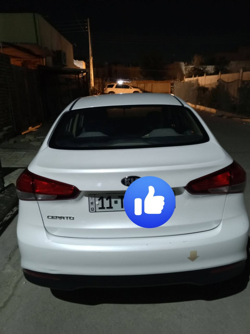 السلام عليكم
كيا سيراتو موديل 2017
رقم بغداد سيارة بيها بارد كلش بسيط 
والباقي كفالة من الضربة وصبغ والتبديل 
كير مكينه تبريد على وضع الشركة 
مكان السيارة ناصرية 
السعر142 وبيها مجال 
‏‪***********‬‏
