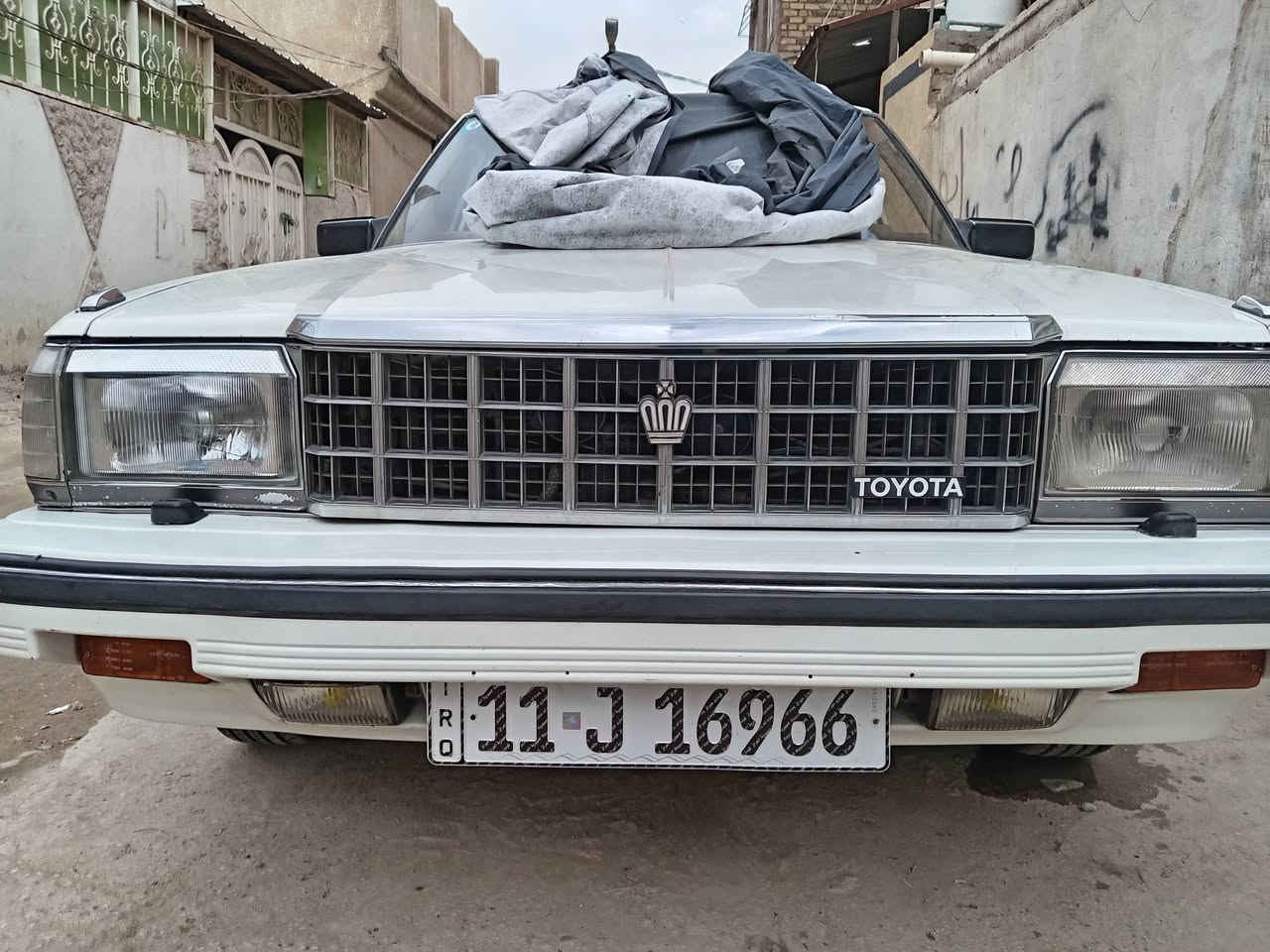 سلام عليكم اخوان سوبر للبيع موديل 1984 السياره كله عل بلاد عالشركه مكينه وكير بلادي عله وضع المؤسسة تبريد امامي خلفي السياره بسمنه شرط التحويل سنويه جديده وهسه جديده للتواصل *********** /***********
