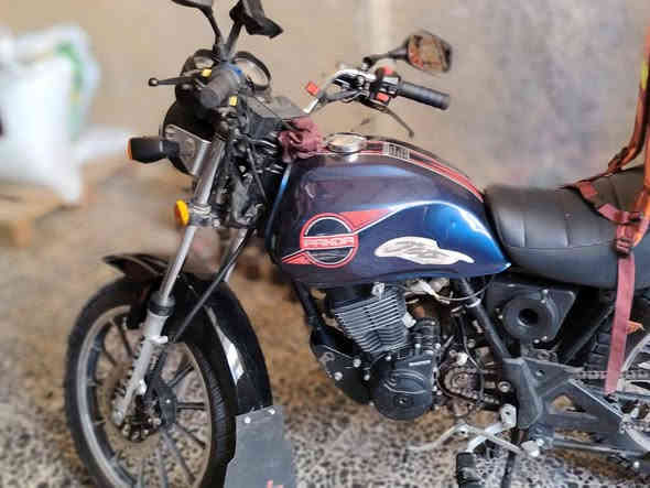 دراجه دايوان موديل 22 مرقم مكينه كفاله عامه بس نقصه صفاحيات مالتهن مكسرات الشراي يقيم ويجي واني بل خدمه الرقم *********** وبيه واتساب
