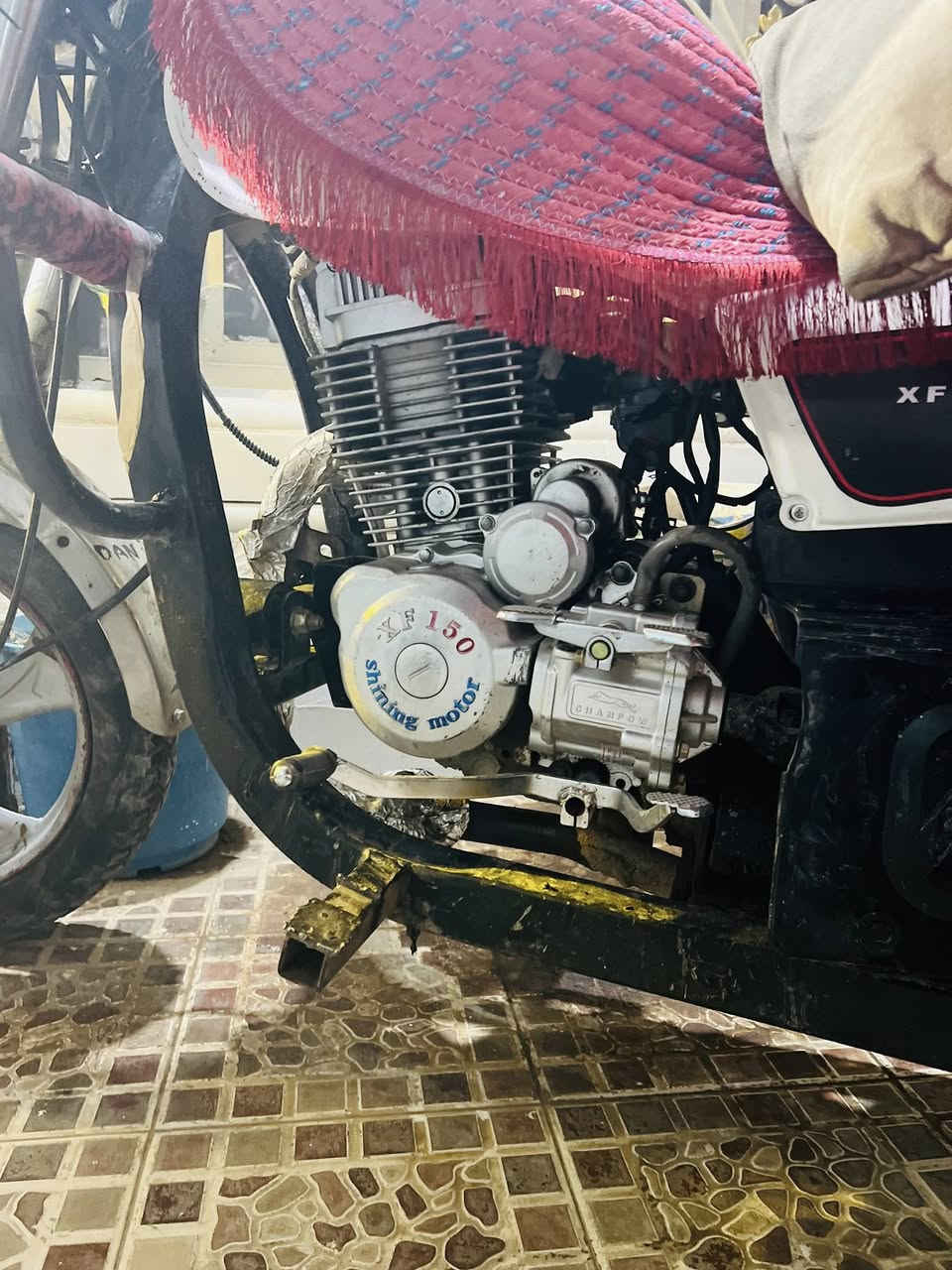 سلام عليكم ستوته موديل 2020 محرك 22 مكفوله ركبه شاصي مكينه
شماليه ورقتين وبلتينه مناقصها ايشي 
*********** 
مكاني ديالى شهربان🤍
